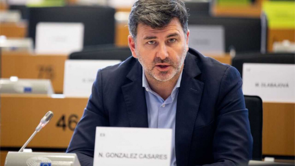 Casares acusa al presidente del Puerto de Vigo de 