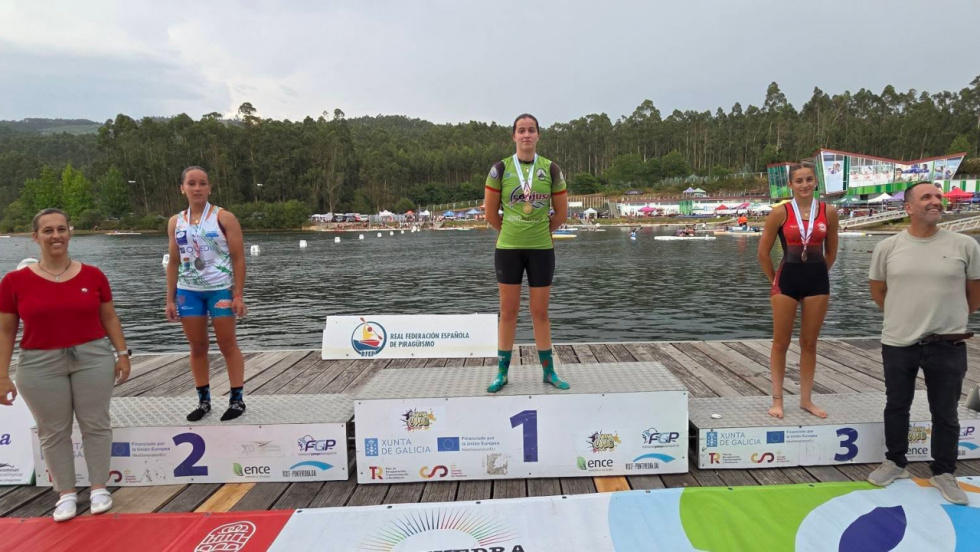 Seis oros, siete platas y tres bronces para Galicia en el Campeonato de España Cadete de piragüismo