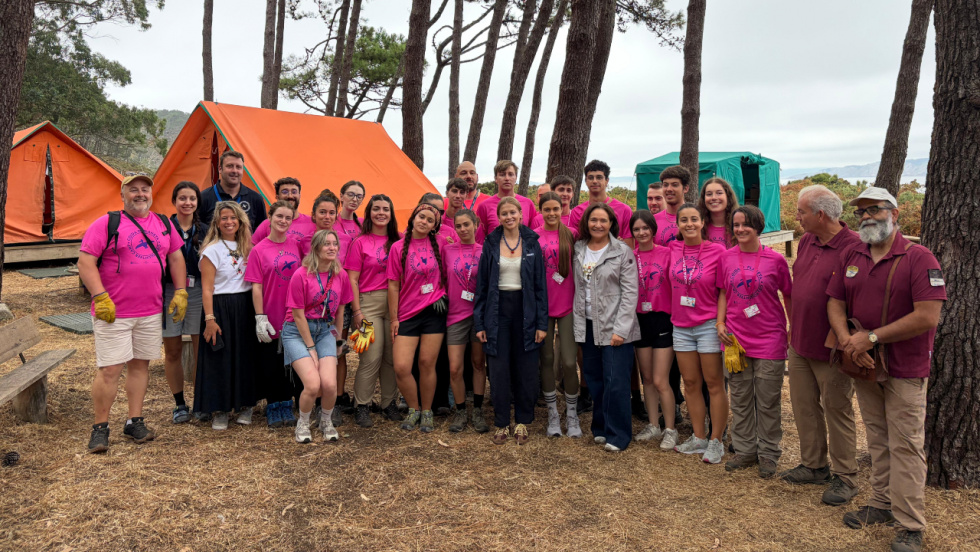 Voluntarios europeos blindan la biodiversidad de Cíes