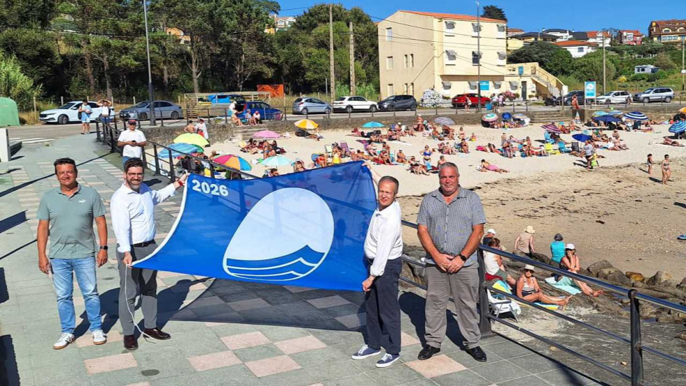 Las playas de Area Grande y O Muíño izan un año más las Banderas Azules