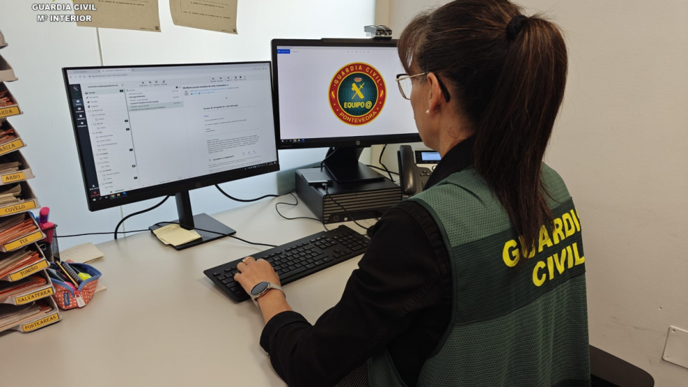 La Guardia Civil recupera 8.000 euros estafados al Ayuntamiento de As Neves