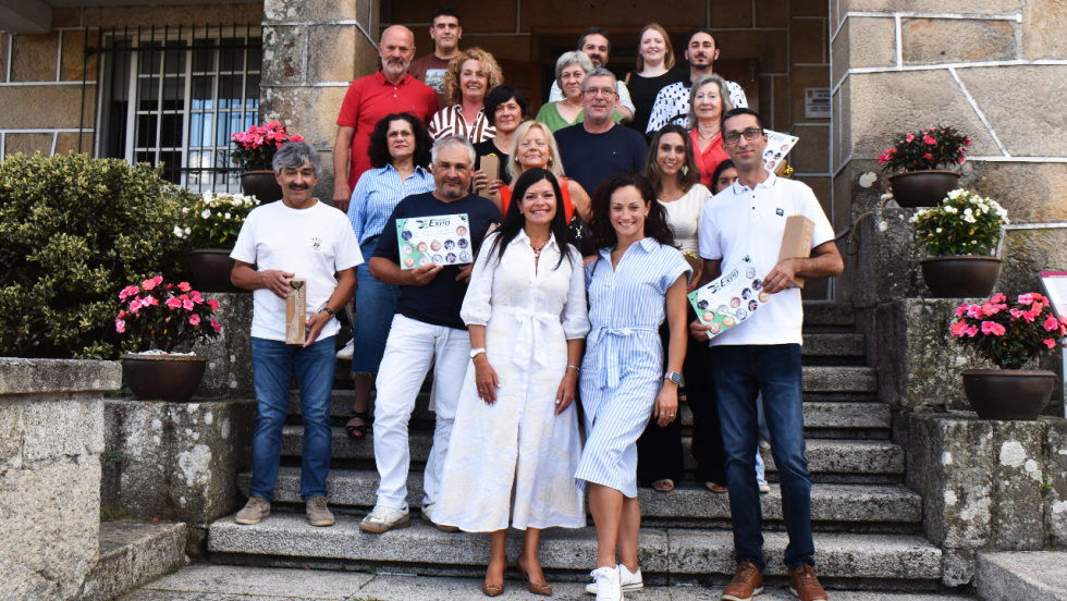 Dos oros y un reconocimiento internacional para el Club BailaMos en Italia