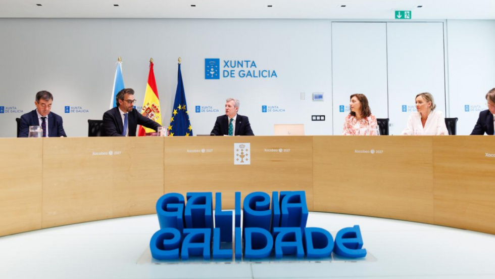 Auxiliares de Policía Local para 13 concellos turísticos con 145.000 euros de inversión