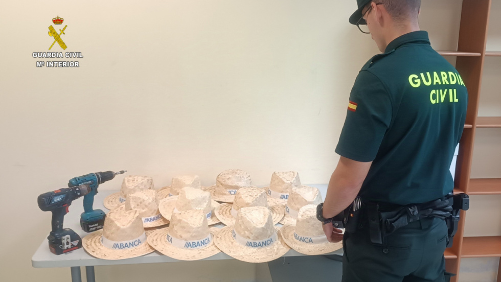 La Guardia Civil investiga a diez menores por robos y daños en Cambados