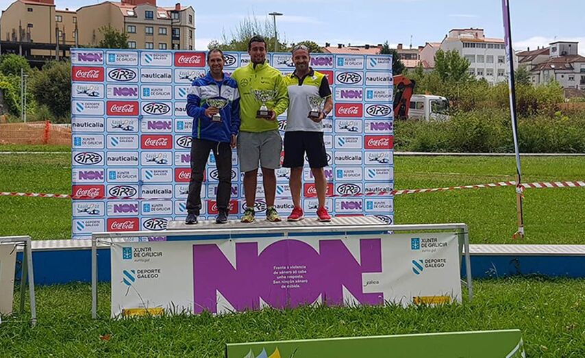 PODIO MARATON PONTEVEDRA