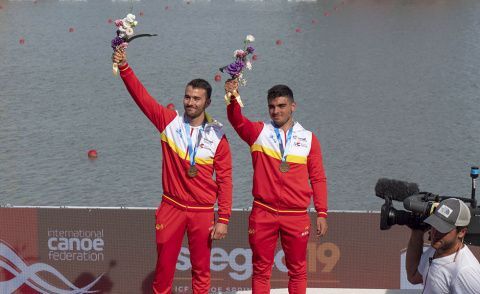 C2 M 200 - Pedrero + Graña - Oro