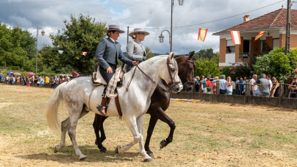 Tui acoge la concentración ecuestre de San Bartolomeu con dos estrenos en Galicia