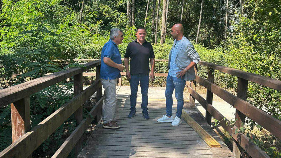 O Porriño repara las pasarelas del sendero del río Louro con una inversión de 17.758 euros