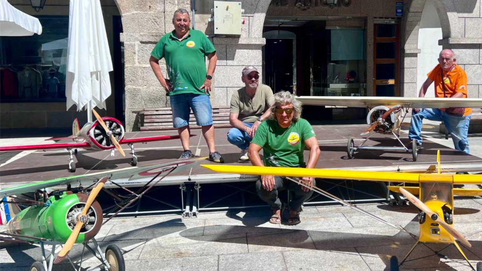 O Porriño se convierte en el escenario del Campeonato de España de maquetas de aeromodelismo