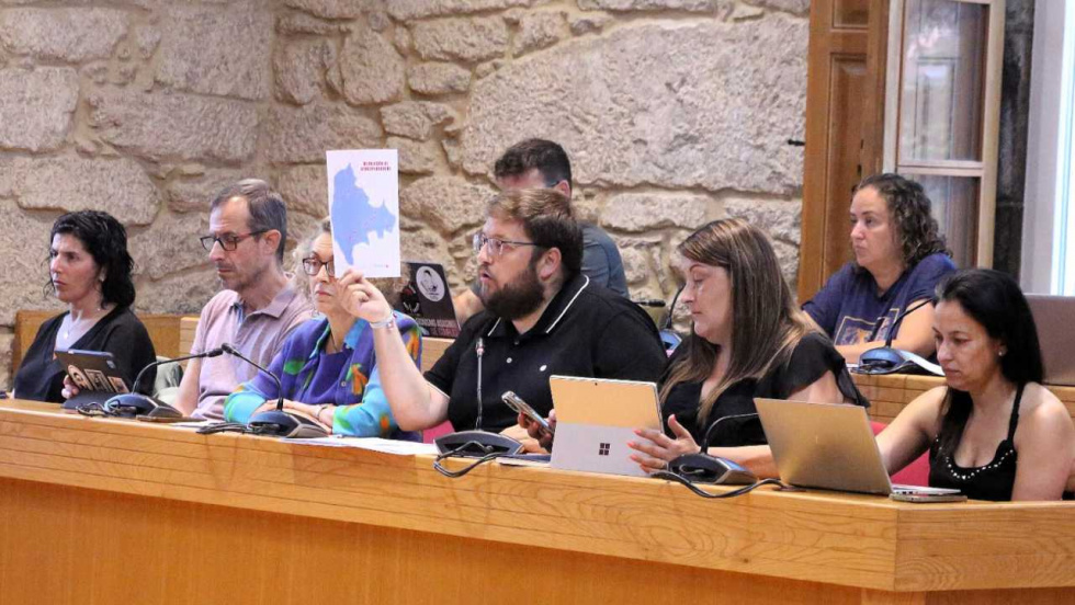 El Tribunal frena el contrato del agua en Ponteareas