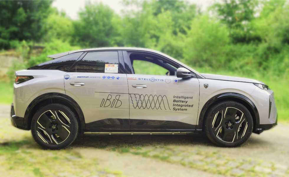 Presentado el primer coche con batería inteligente integrada del mundo