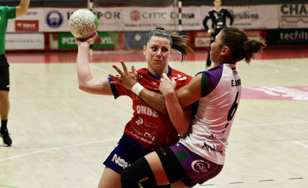 El Costa del Sol Málaga frena al Porriño en un duelo de máximas goleadoras