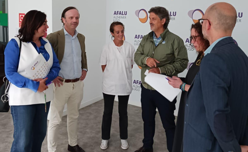 Galicia lidera la atención pública especializada en alzhéimer