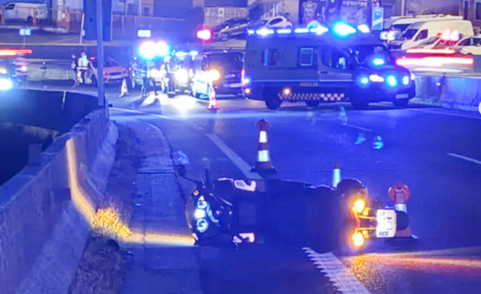 Fallece un motorista tras un accidente en la A-55 a su paso por Mos