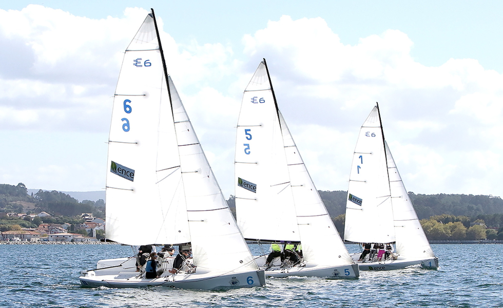 Cataluña conquista la Regata de la Mujer – Trofeo ENCE en aguas de Vilagarcía