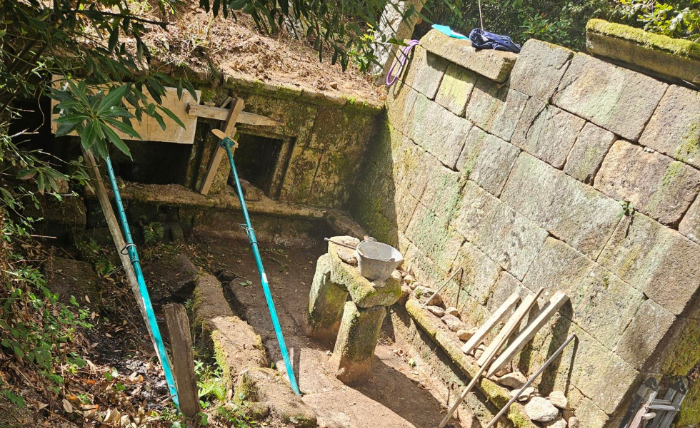 Arrancan las obras de consolidación de la Fonte da Inquisición en Corzáns
