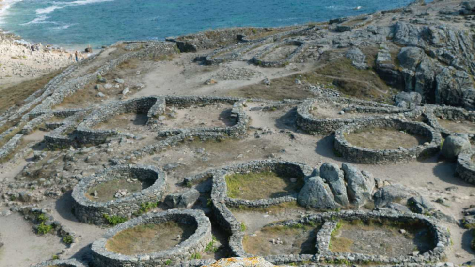 El Castro de Baroña deslumbra a turistas de 41 países