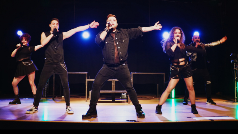 ¡SALTA! El musical de la radio fórmula llega a Ponteareas para hacer vibrar al Auditorio Reveriano Soutullo