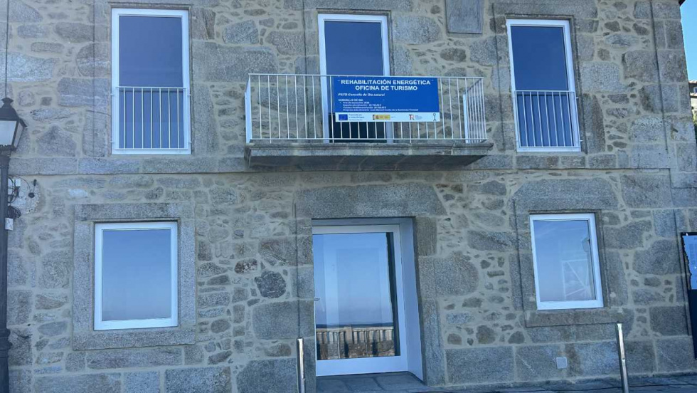 Oia mejora la eficiencia energética de su Oficina de Turismo