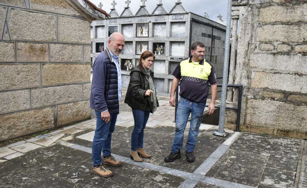 Mos prepara sus cementerios para la festividad de Todos los Santos