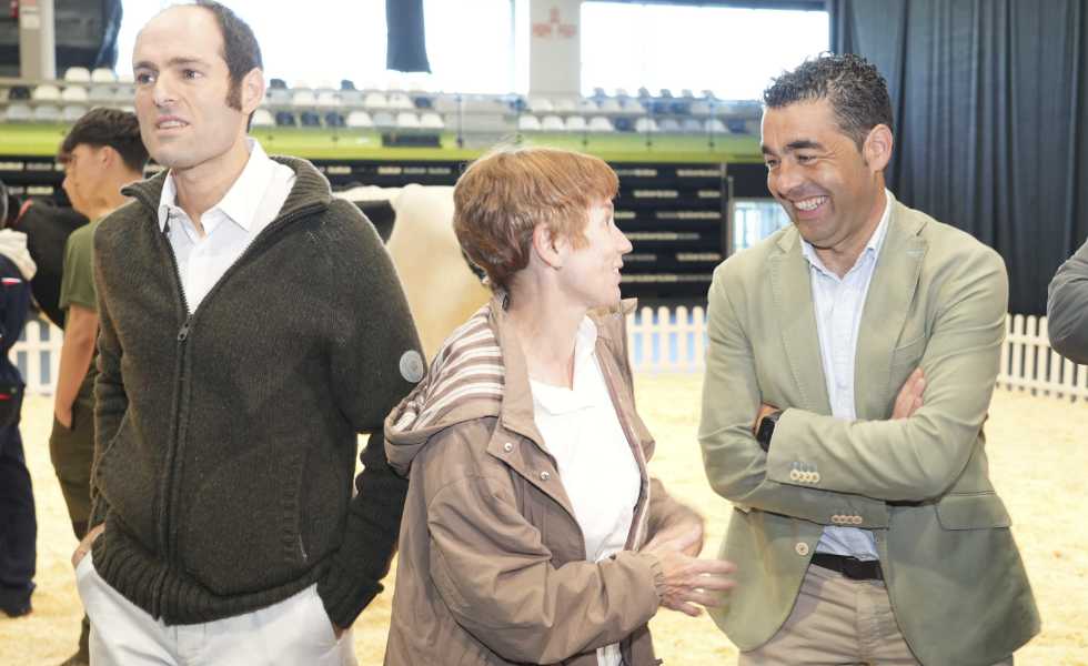 Luis López presenta las Rías Baixas como un “plató magnífico” para rodajes