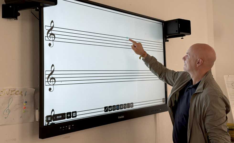Ponteareas digitaliza su enseñanza musical