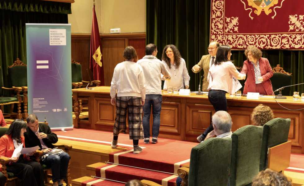 La USC distingue 16 proyectos que integran la perspectiva de género en la docencia e investigación