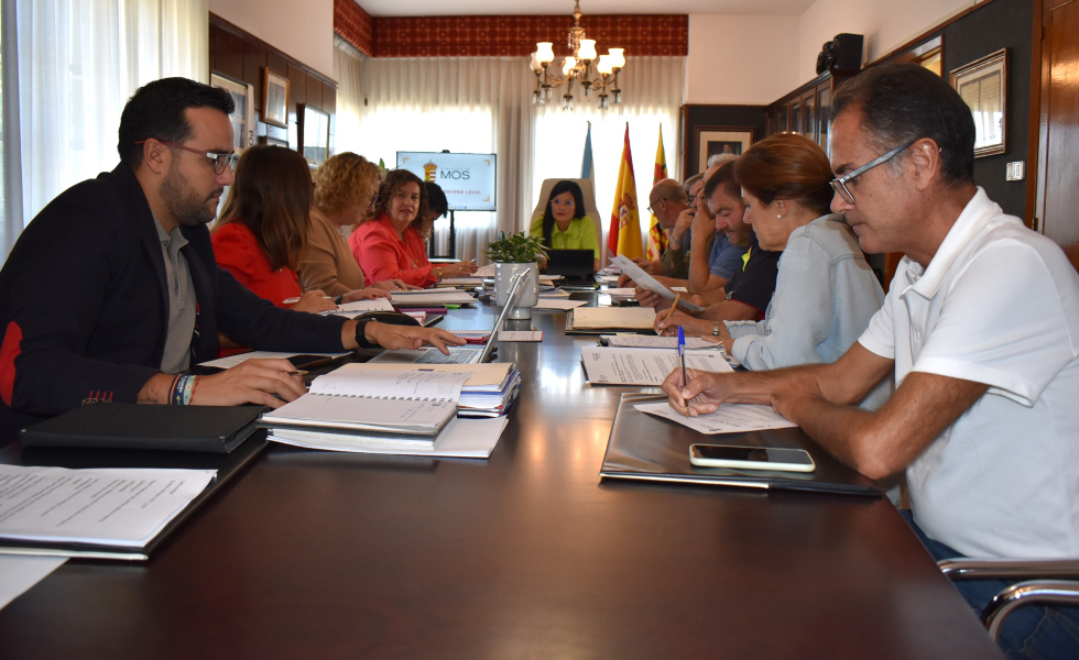 Mos concede la licencia para humanizar la carretera Pereiras-Tameiga
