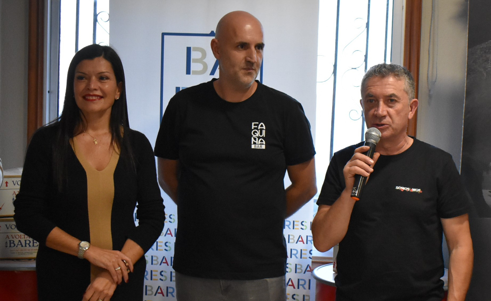 Entrega de los premios de la ruta de tapas “A Volta nos Bares” en el Café Bar Faquiña