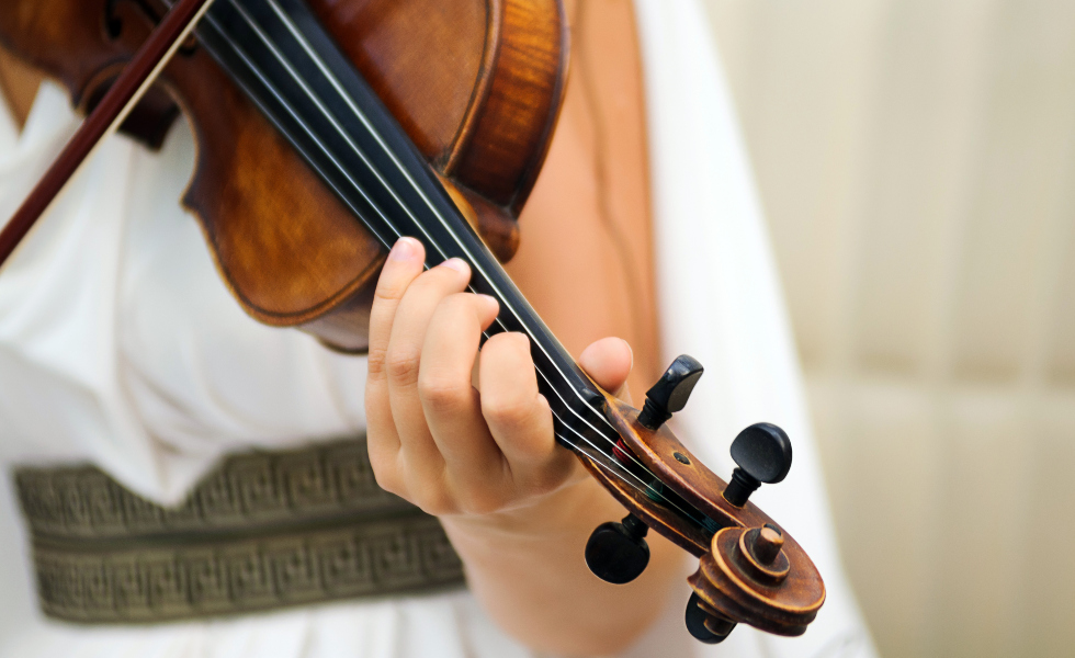 Baiona busca profesor de violín para su Escuela de Música