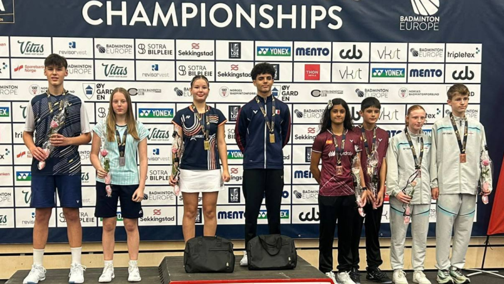 Bronce histórico del bádminton gallego en el Europeo sub-15