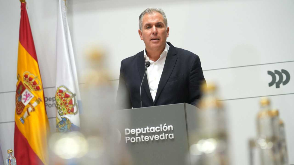 845.000 euros para renovar el césped de Pasarón