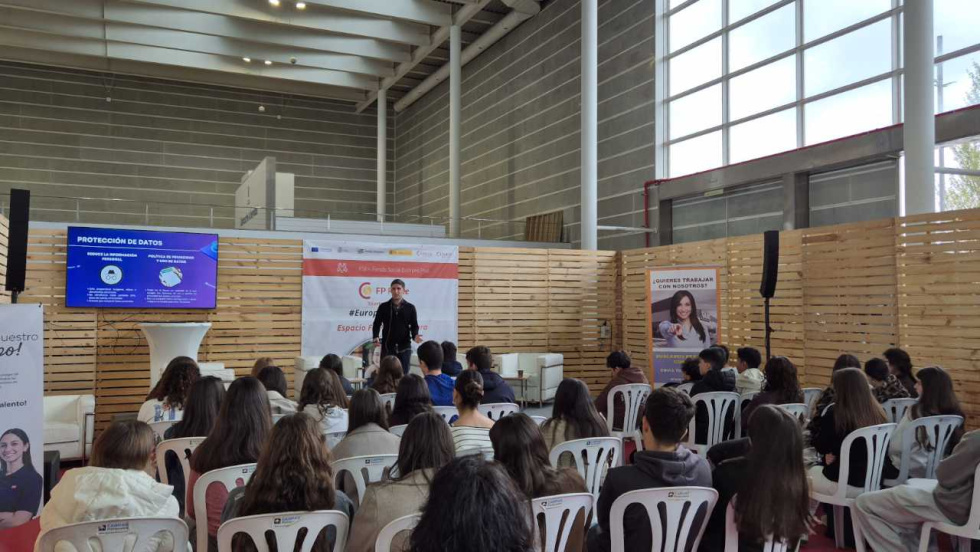 La IA enseña a los estudiantes a hacer ‘match’ con las empresas