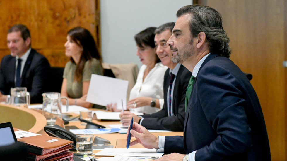 Galicia flexibiliza el acceso a trabajar como monitor de campamento