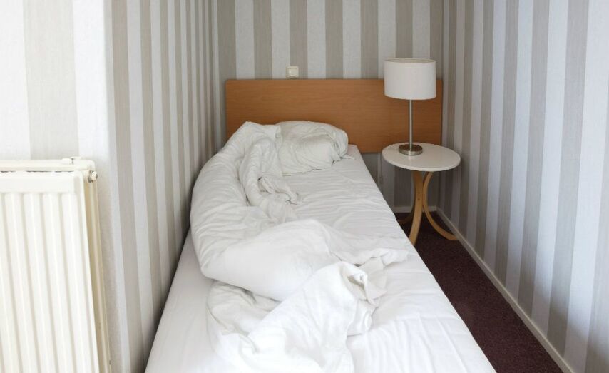 Consideran que abrir la comercializaci&oacute;n de habitaciones en viviendas de uso tur&iacute;stico las igualar&iacute;a con otras tipolog&iacute;as de alojamientos (hoteles, albergues, pensiones...) con las que competir&iacute;an en desiguales condicion