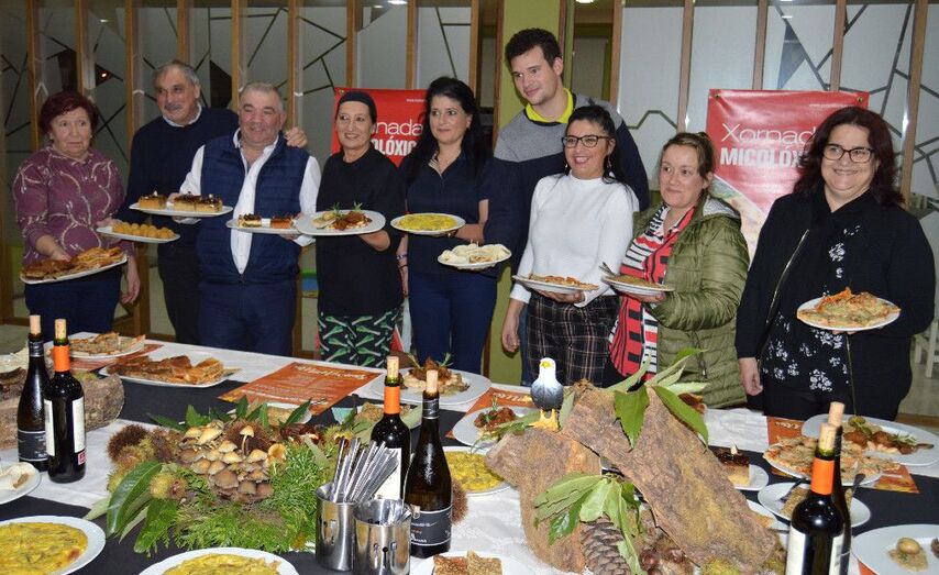 Hostaleiros de Mos duante as Xornadas Micolóxicas / Imaxe de arquivo