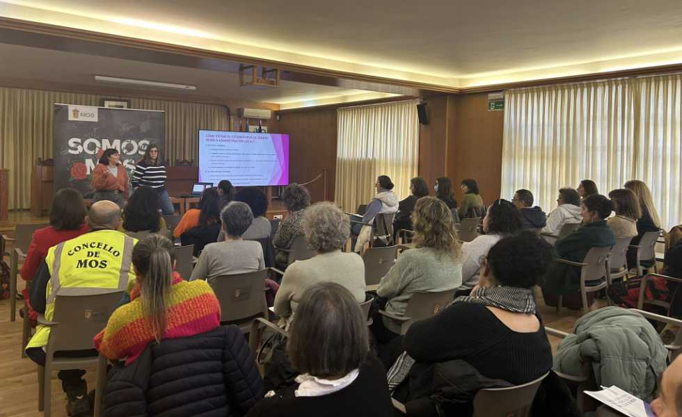 El personal municipal de Mos participa en las Jornadas de Igualdad del 25N