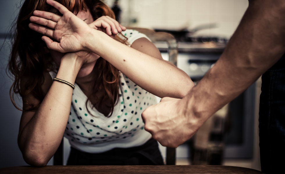 Polémica en Pontevedra por la inversión real en la lucha contra la violencia machista