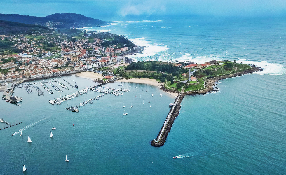 Un total de 17 ayuntamientos costeros gallegos gestionarán en 2026 los servicios de temporada en su litoral