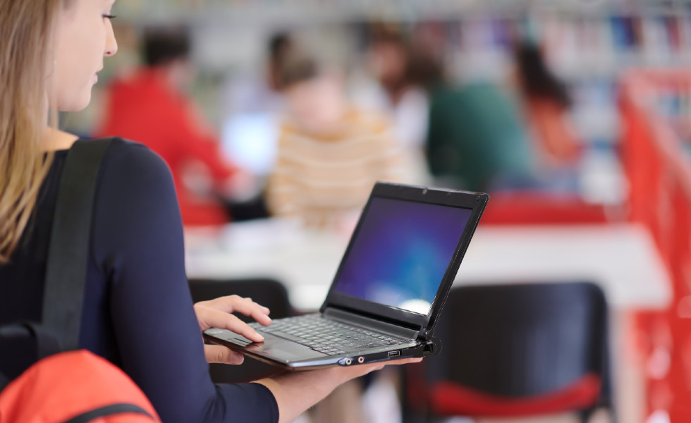 Galicia será pionera en España en aplicar inteligencia artificial contra el abandono escolar