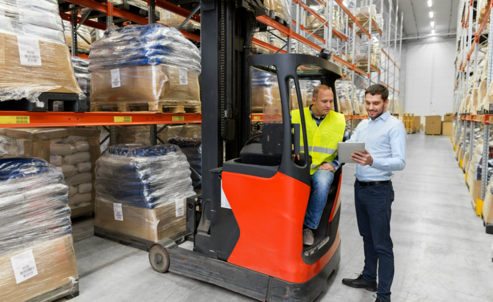 La burocracia frena la expansión logística: hasta una década para obtener licencias