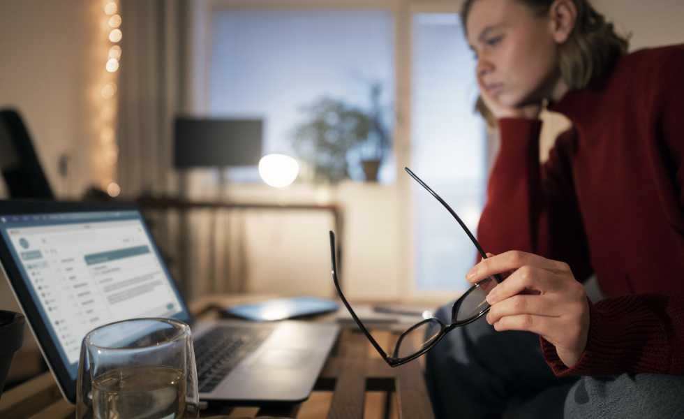 Claves para evitar la temida 'cuesta de enero' en tu factura de la luz tras las Navidades