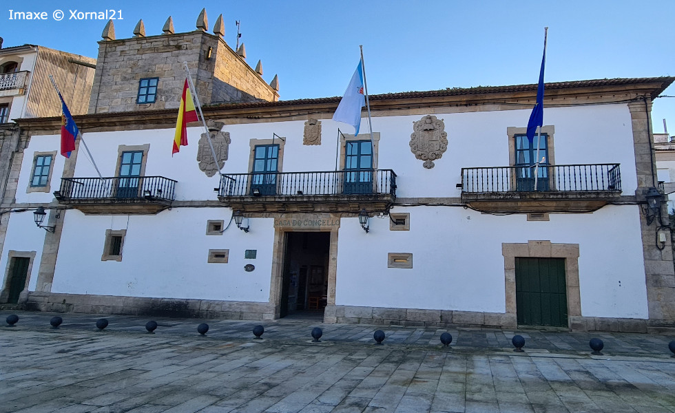 Baiona convoca 12 plazas públicas en su oferta de empleo para 2025