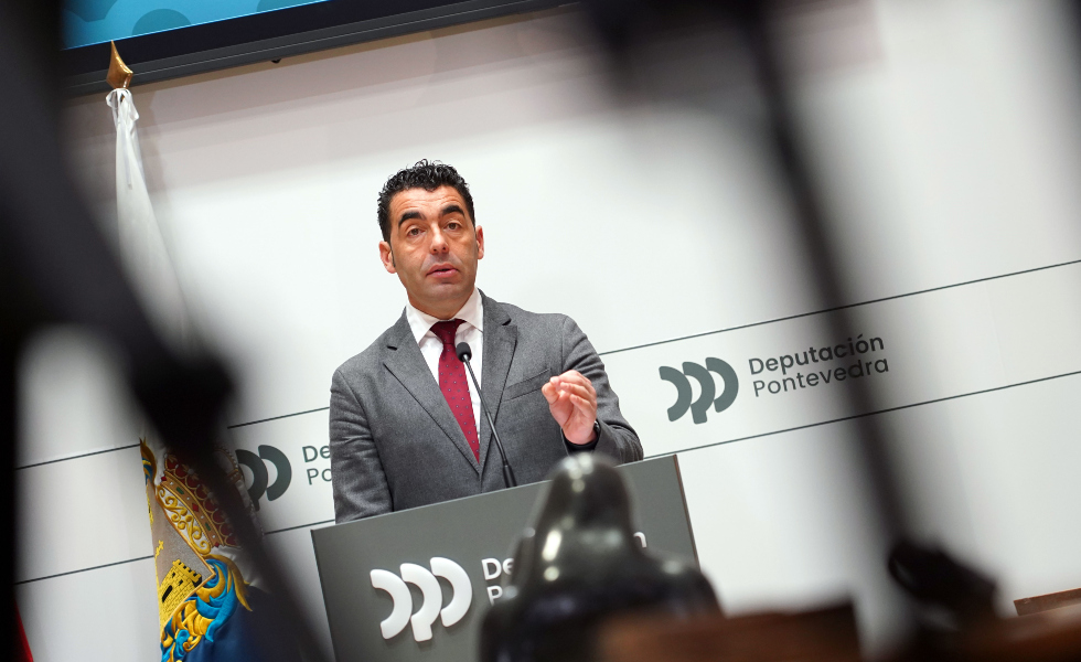 La Deputación de Pontevedra aprueba cerca de 5 millones para reforzar su política social en 2026