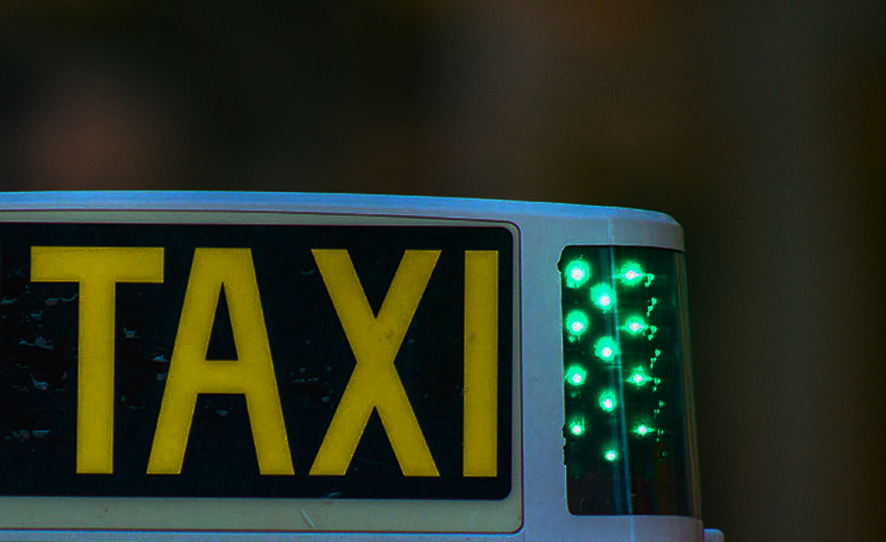 Suben las tarifas del taxi en Tui